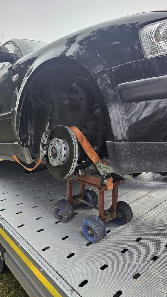 Rolka do załadunku auta bez kół