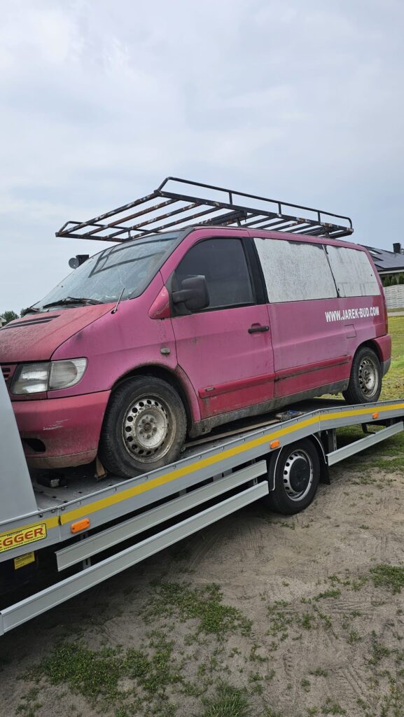 holowanie busa Poznań